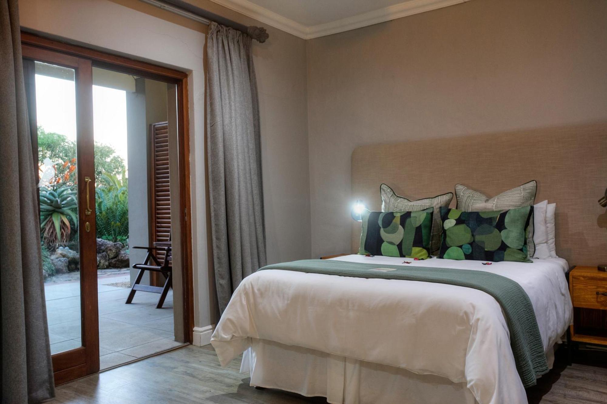 Addo Elephant Safari Lodge - Bellevue Forest Reserve Paterson Kültér fotó